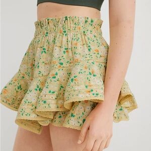 Like NEW: Aerie Floral Ruffle Skort in Green and Yellow, only worn twice!!